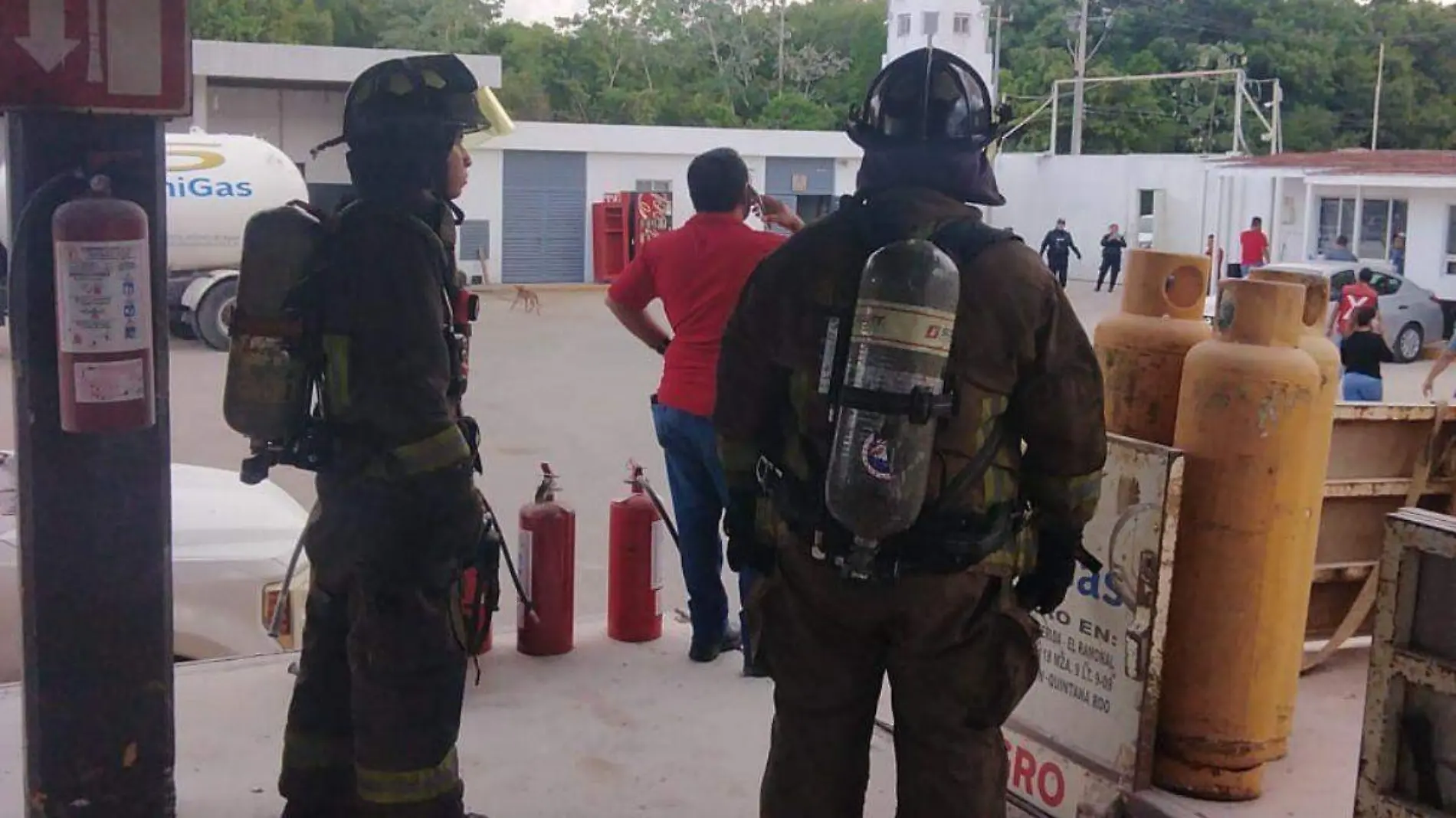 Cilindro de gas explota en Cancún